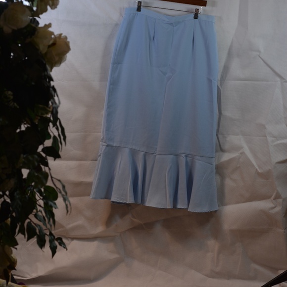 Special Occasion/bridal/Church/MOB Suit Embroidered Beaded Embellished SZ 14 NWT - Picture 5 of 12